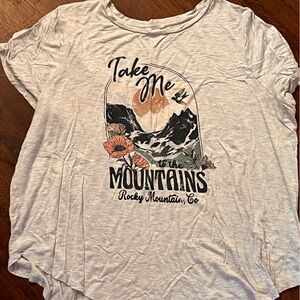 Maurice’s 1x graphic tee